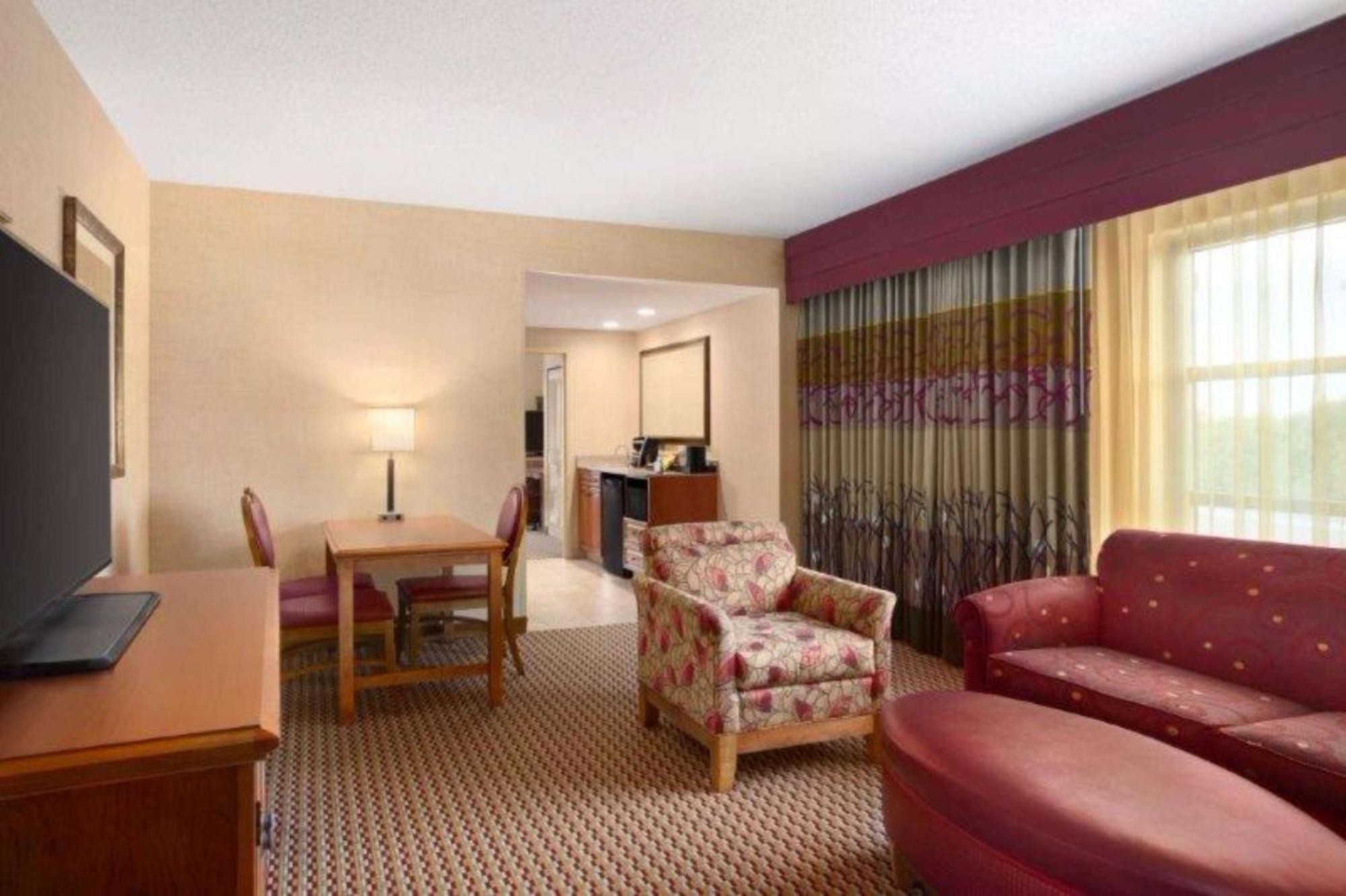 Embassy Suites Northwest Arkansas - Hotel, Spa & Convention Center Rogers Εξωτερικό φωτογραφία